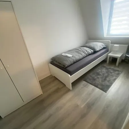 / / Netflex/prime Apartment *